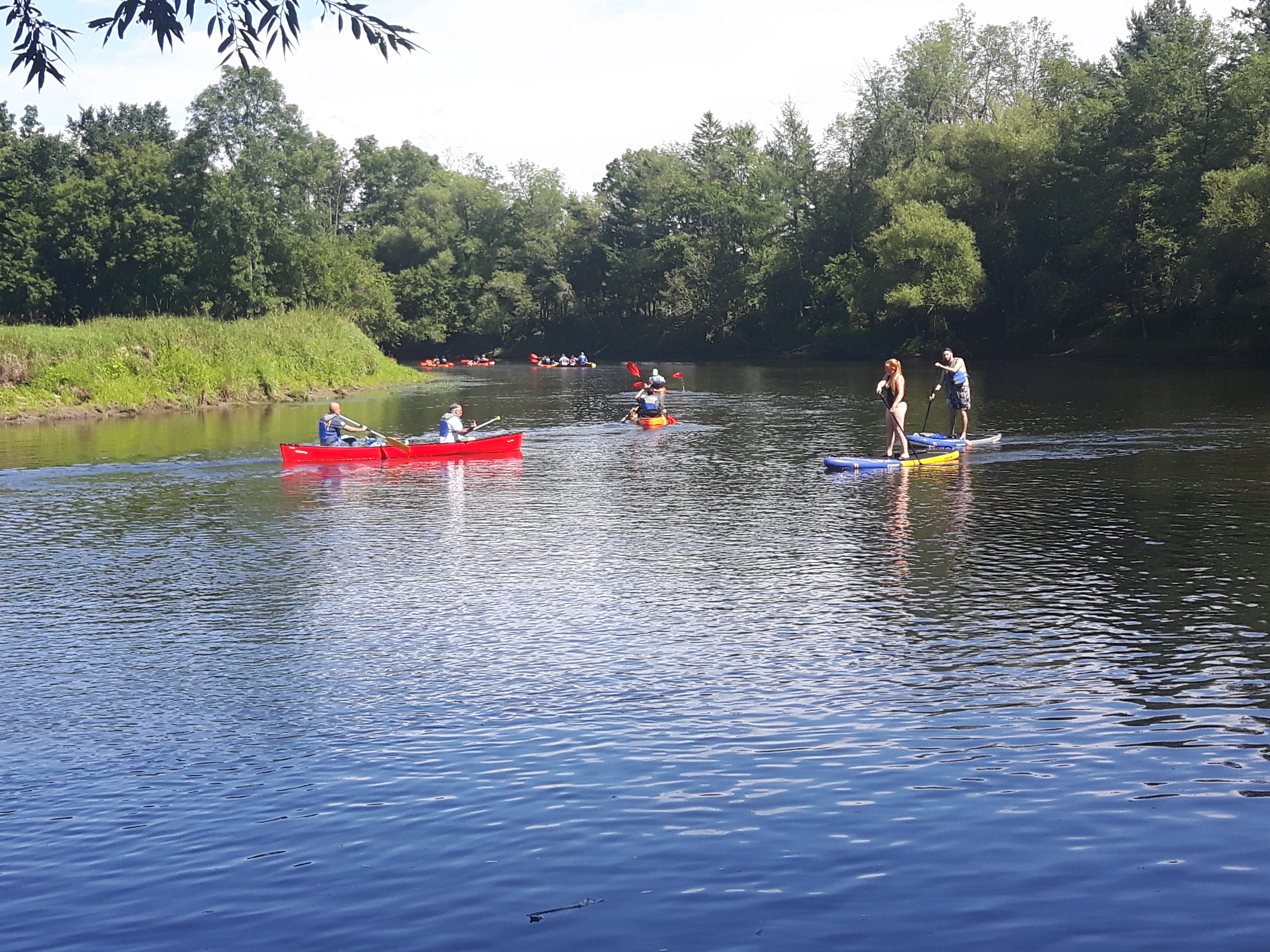 Kayak au Centre d'Activités le Sélect sur la rivière du Nord